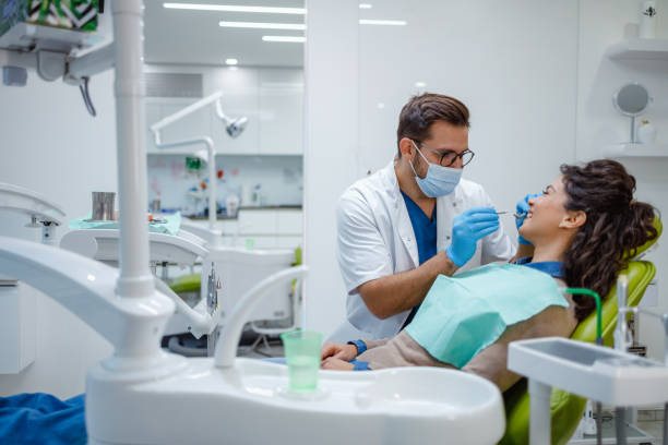 Best Emergency Dental Care  in Hartland, WI